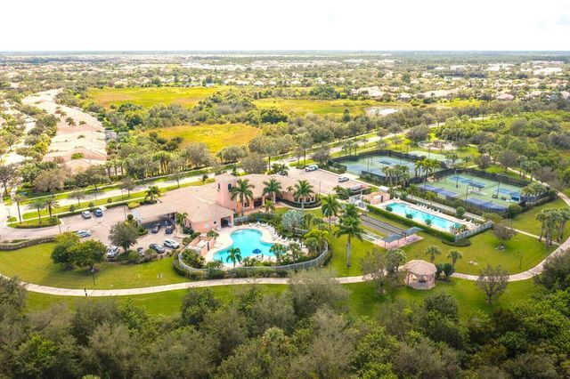 12170 SW Bennington Circle, Port St Lucie, FL 34987