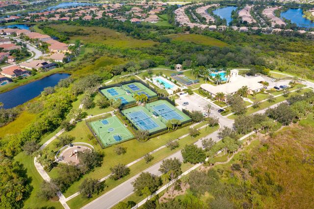 12170 SW Bennington Circle, Port St Lucie, FL 34987