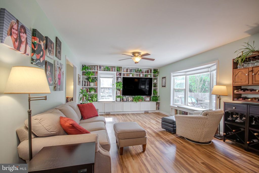 Image 13 of property listing at 30119 PROVIDENCE DR, Salisbury, MD 21804
