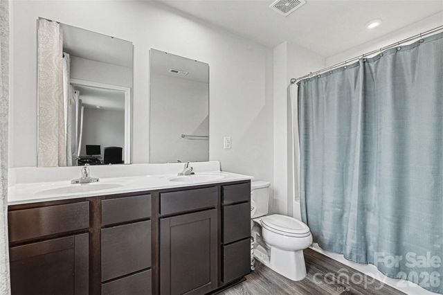 5141 Rustling Pines Court, Charlotte, NC 28215