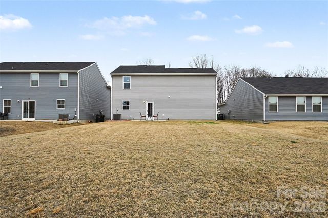 5141 Rustling Pines Court, Charlotte, NC 28215