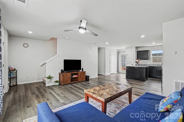 5141 Rustling Pines Court, Charlotte, NC 28215