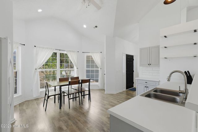 619 E Telfair Circle, Wilmington, NC 28412