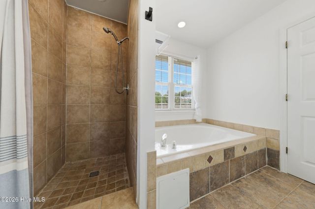 619 E Telfair Circle, Wilmington, NC 28412