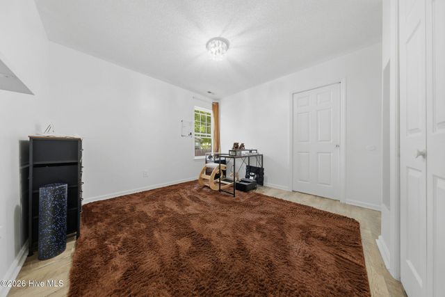 619 E Telfair Circle, Wilmington, NC 28412