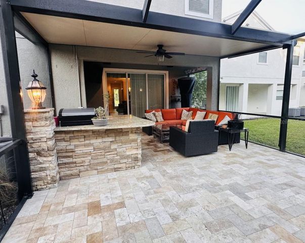 11107 GREEN PARK CIRCLE, Tampa, FL 33626