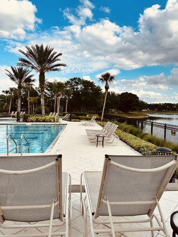 11107 GREEN PARK CIRCLE, Tampa, FL 33626