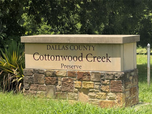 309 Dogwood Lane, Wilmer, TX 75172