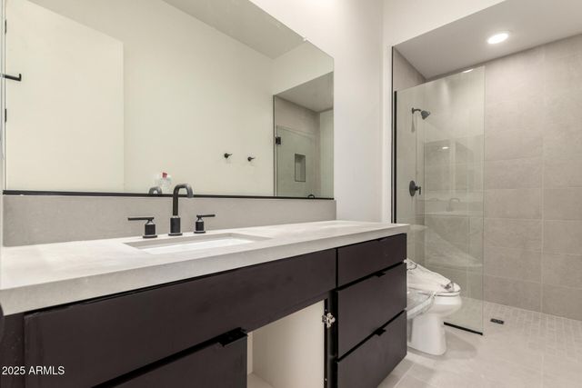 5713 E RANCHO CALIENTE Drive, Cave Creek, AZ 85331