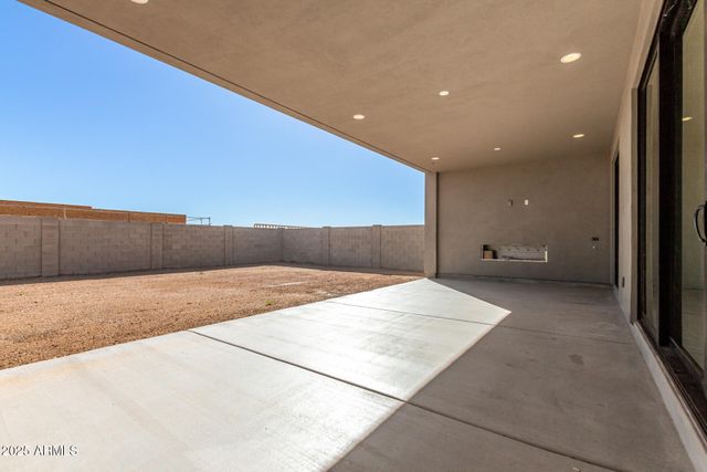 5713 E RANCHO CALIENTE Drive, Cave Creek, AZ 85331