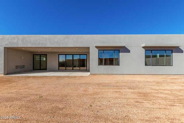 5713 E RANCHO CALIENTE Drive, Cave Creek, AZ 85331