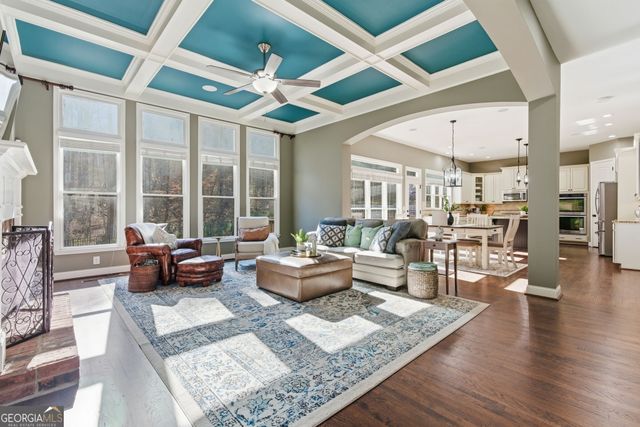 617 Rocky Creek Point, Woodstock, GA 30188