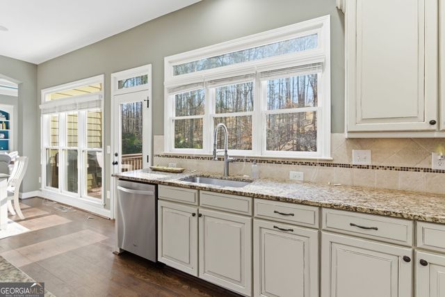 617 Rocky Creek Point, Woodstock, GA 30188