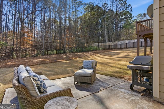 617 Rocky Creek Point, Woodstock, GA 30188
