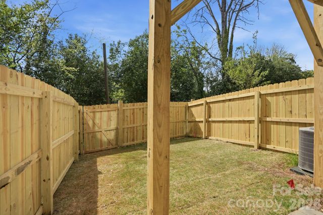 144 Mattoon Street, Charlotte, NC 28216