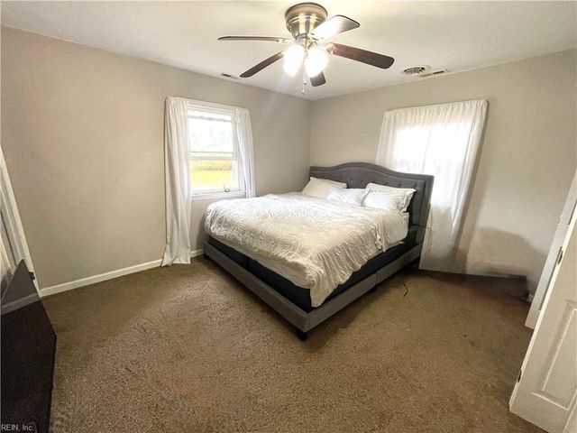 1341 Devonshire CT, Suffolk, VA 23434
