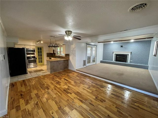 1341 Devonshire CT, Suffolk, VA 23434