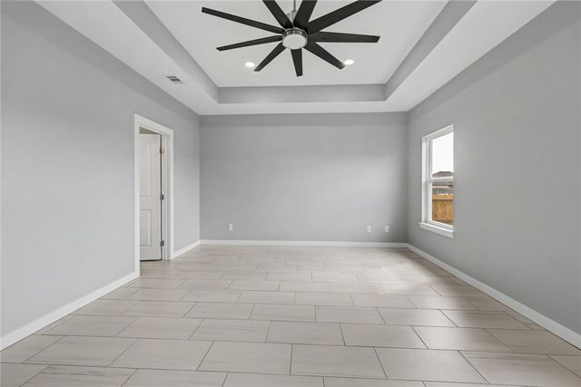 6865 Riesling St, Corpus Christi, TX 78414