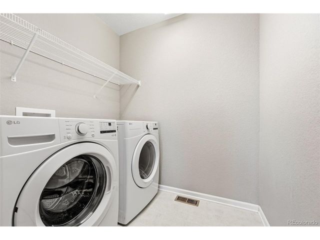 5090 S Wenatchee Cir, Aurora, CO 80015