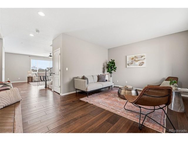 5090 S Wenatchee Cir, Aurora, CO 80015