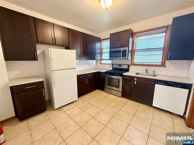 474 Palisade Avenue, Garfield, NJ 07026