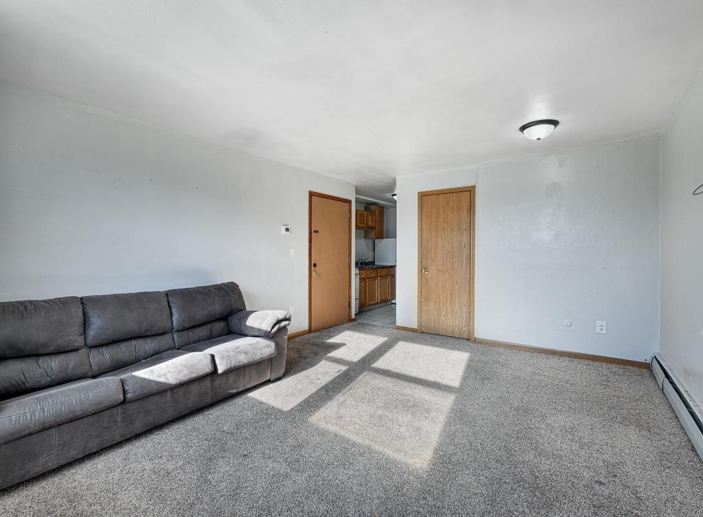 881-889 Maryland Avenue E, Saint Paul, MN 55106 — photo 2
