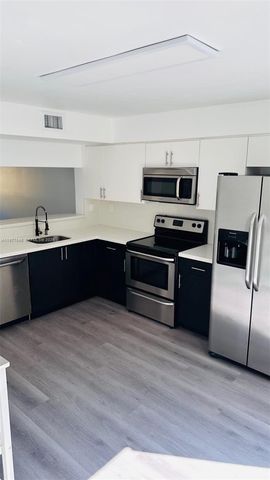 8240 SW 149th Ct 7-205, Miami, FL 33193