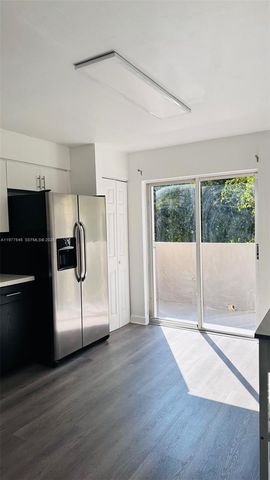 8240 SW 149th Ct 7-205, Miami, FL 33193