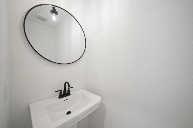 29430 Meadowcreek Hill Drive, Waller, TX 77484