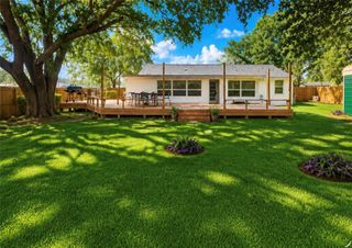 8174 SPRING LAKE ROAD N, Jacksonville, FL 32210