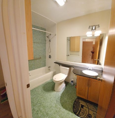 24 Bay State Road 11, Cambridge, MA 02138