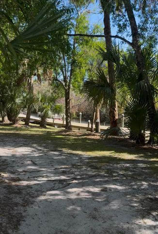 104 NE Charleston Oaks Drive, Port St. Lucie, Port St Lucie, FL 34983