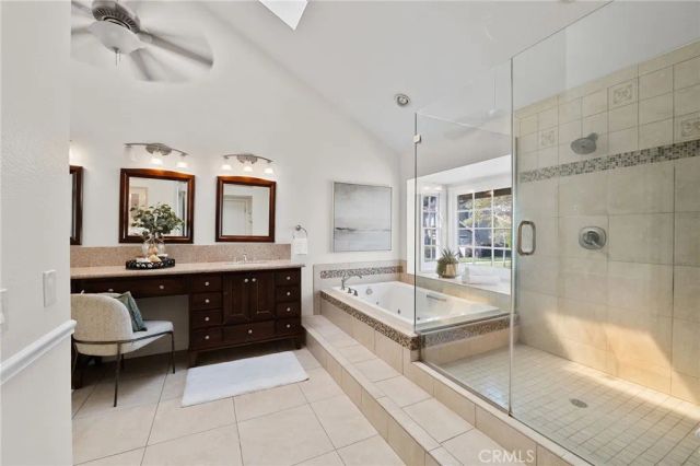 401 Paseo Dorado, Long Beach, CA 90803