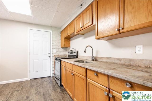 1240 Pembroke Road 1, Freemansburg Boro, PA 18017