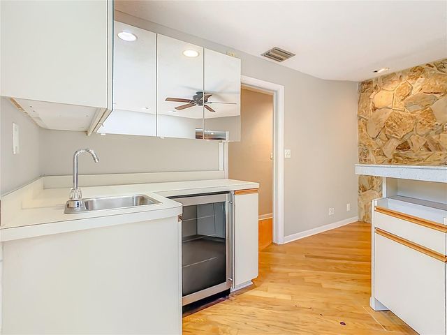 35 BAYWOOD COURT, Palm Harbor, FL 34683