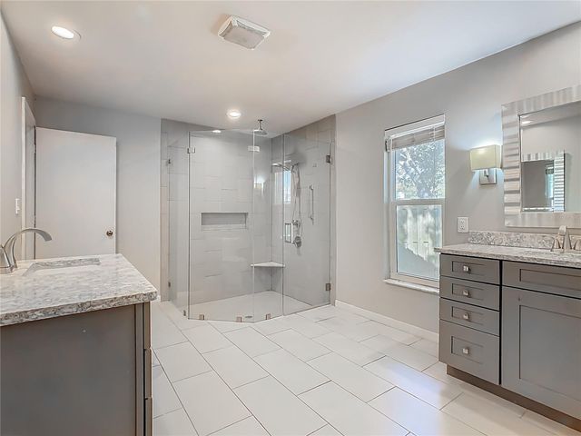 35 BAYWOOD COURT, Palm Harbor, FL 34683