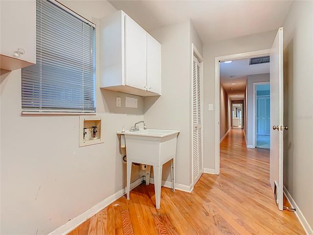 35 BAYWOOD COURT, Palm Harbor, FL 34683