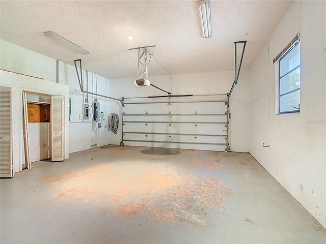 35 BAYWOOD COURT, Palm Harbor, FL 34683