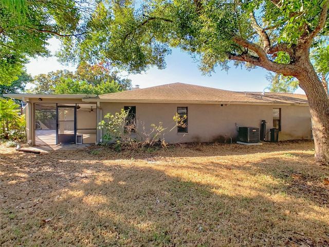 35 BAYWOOD COURT, Palm Harbor, FL 34683