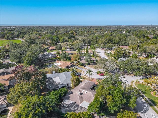 35 BAYWOOD COURT, Palm Harbor, FL 34683