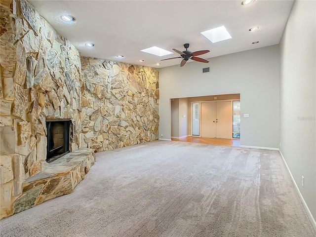 35 BAYWOOD COURT, Palm Harbor, FL 34683