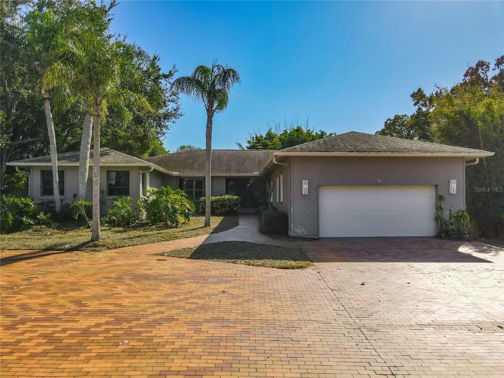 35 BAYWOOD COURT, Palm Harbor, FL 34683