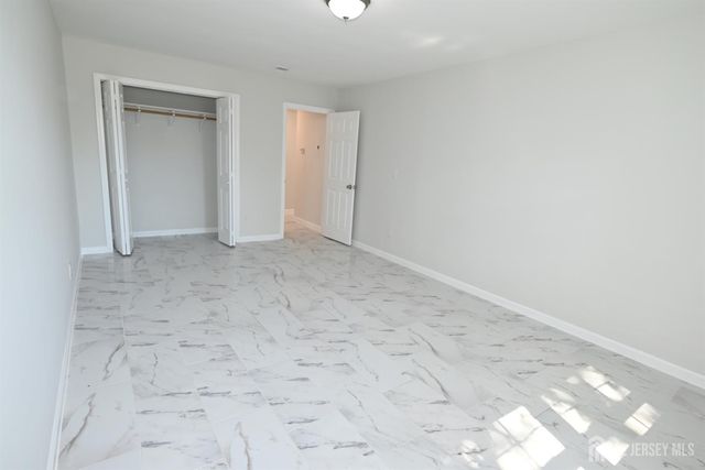 271 College Drive, Edison, NJ 08817