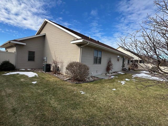 1545 Birka LANE, Onalaska, WI 54650