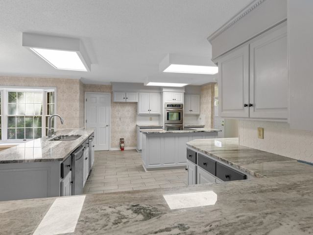 112 Linkside Drive, Taylors, SC 29687