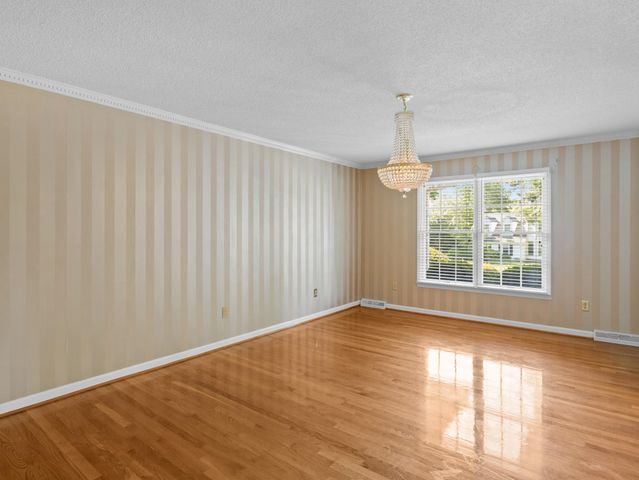 112 Linkside Drive, Taylors, SC 29687