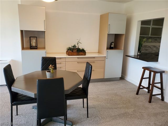 1 Bratenahl Place 502, Bratenahl, OH 44108