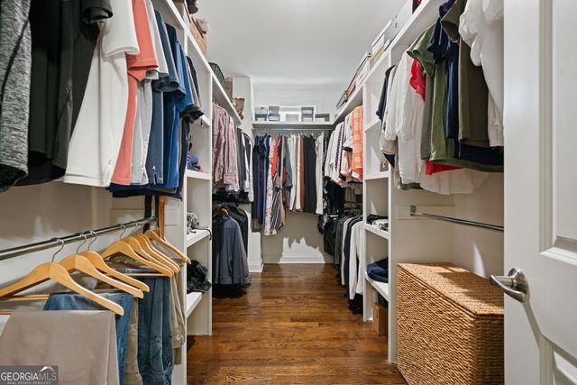 126 Abbington River Lane, Atlanta, GA 30339