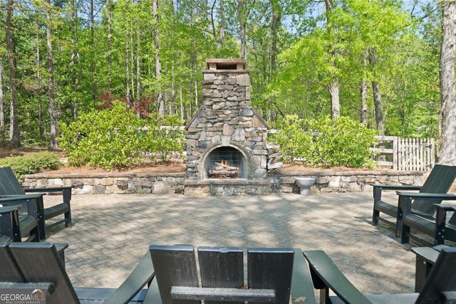 126 Abbington River Lane, Atlanta, GA 30339