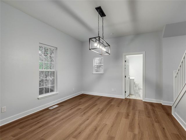 517 E Perkins Avenue, Guthrie, OK 73044